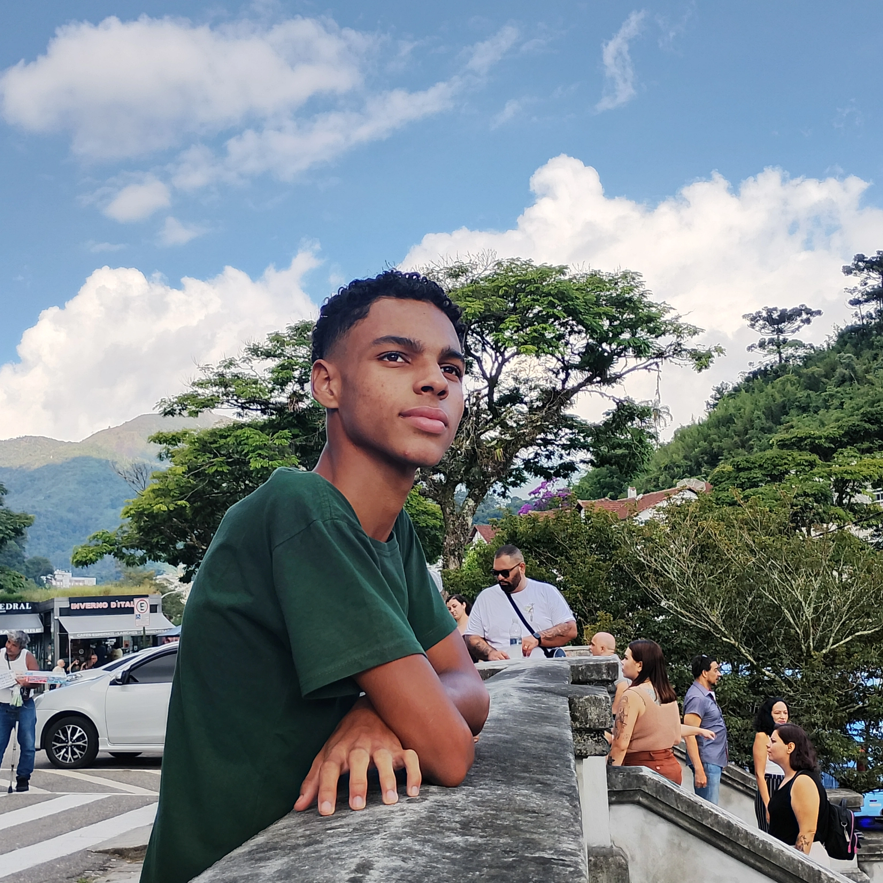 Andrew Cunha